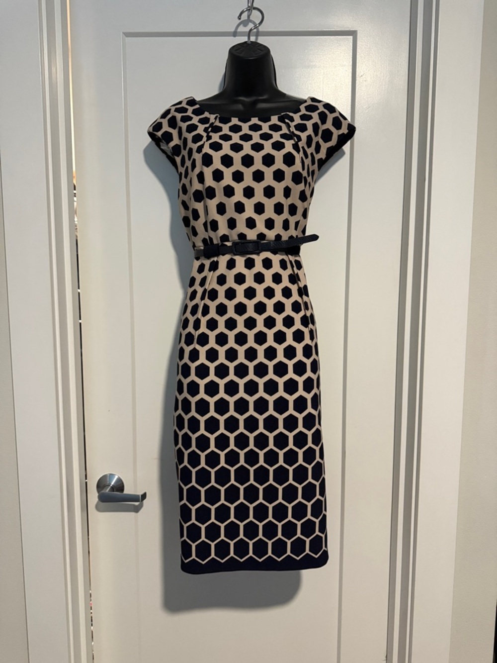 connected apparel Beige and Black Hexagon Sheath Dress